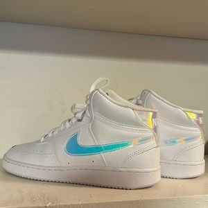 Nike Court Vision Mid Sneaker